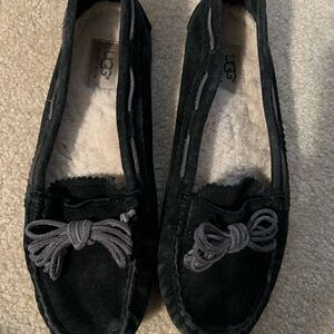 UGG Black Moccasins with Soft Suede Material and Decorative Bow